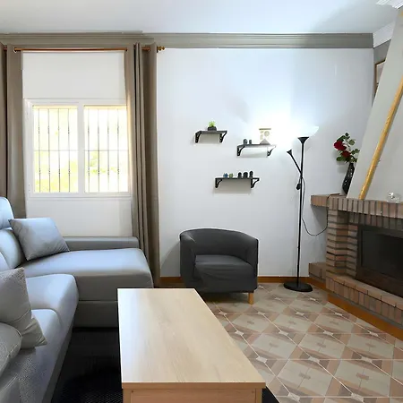 Piscina Privada Cerca Del Mar Solo Familia *