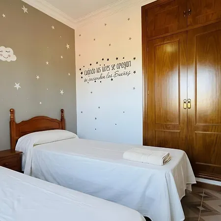 Piscina Privada Cerca Del Mar Solo Familia *